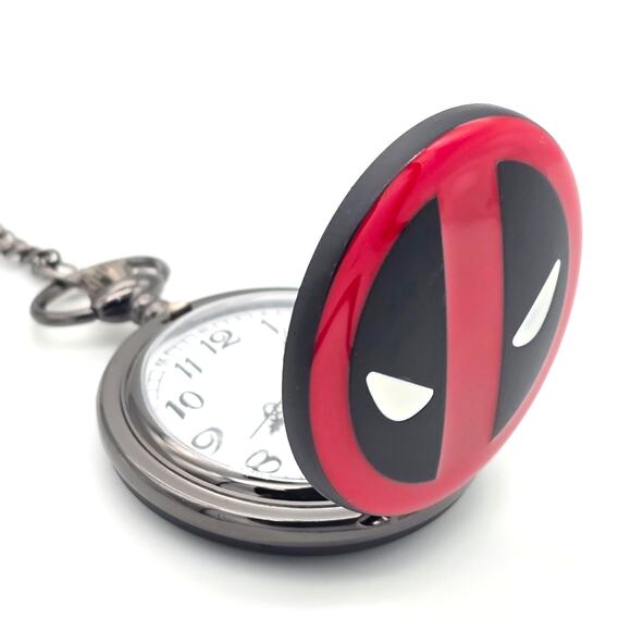 Deadpool Mask Pocket Watch – Personalized Red Black Marvel Superhero Gift - Picture 2 of 10